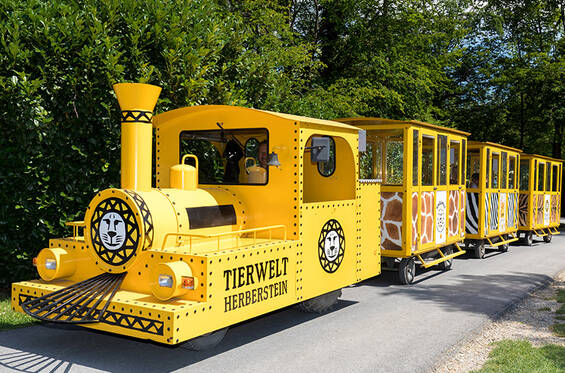 All aboard the scenic train at Tierwelt Herberstein!